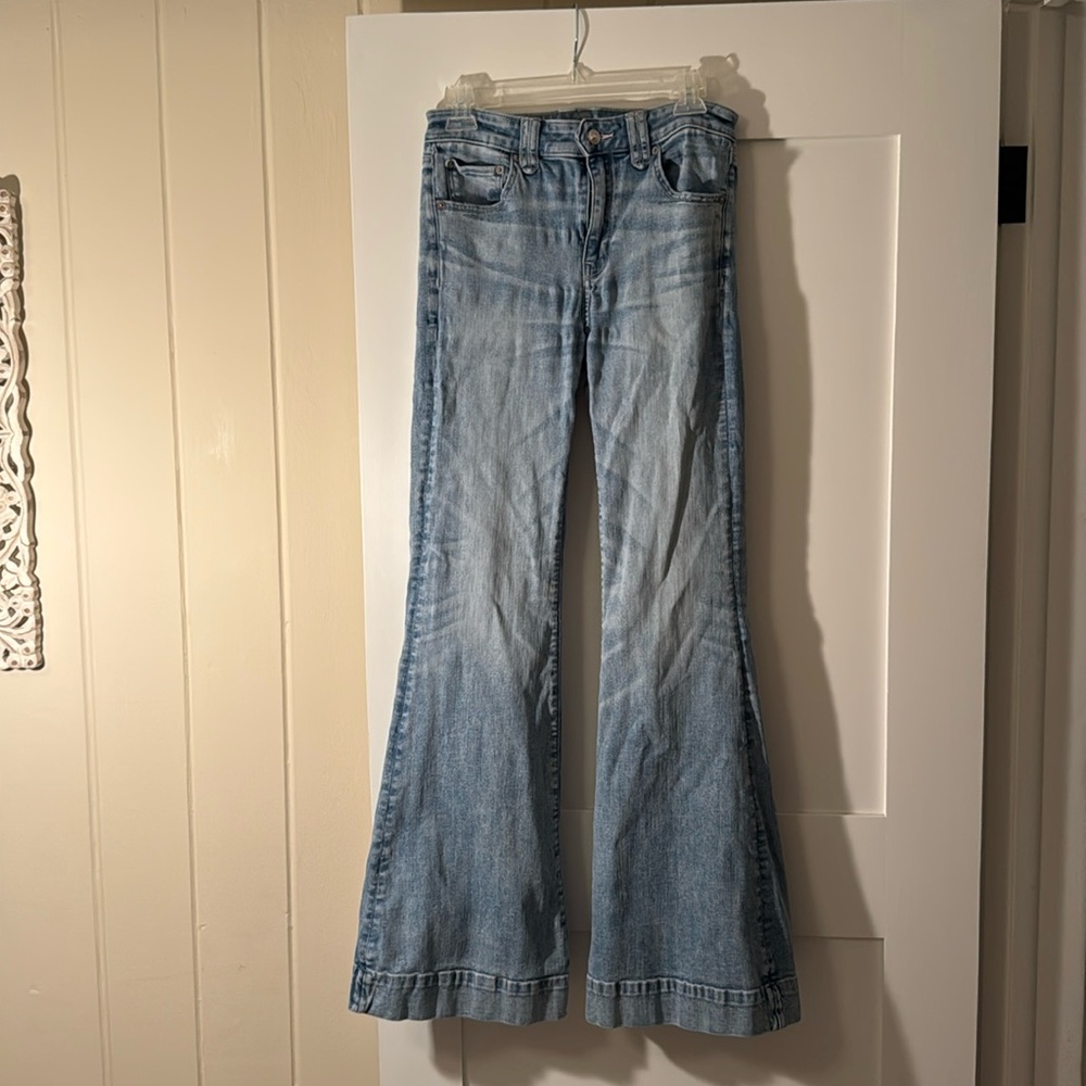 American Eagle Next Level Stretch Festival Flare jeans LONG